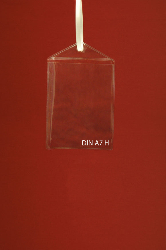 Plakattasche DIN A7 Hochformat, gelocht, Weich-PVC, VE 100 St.